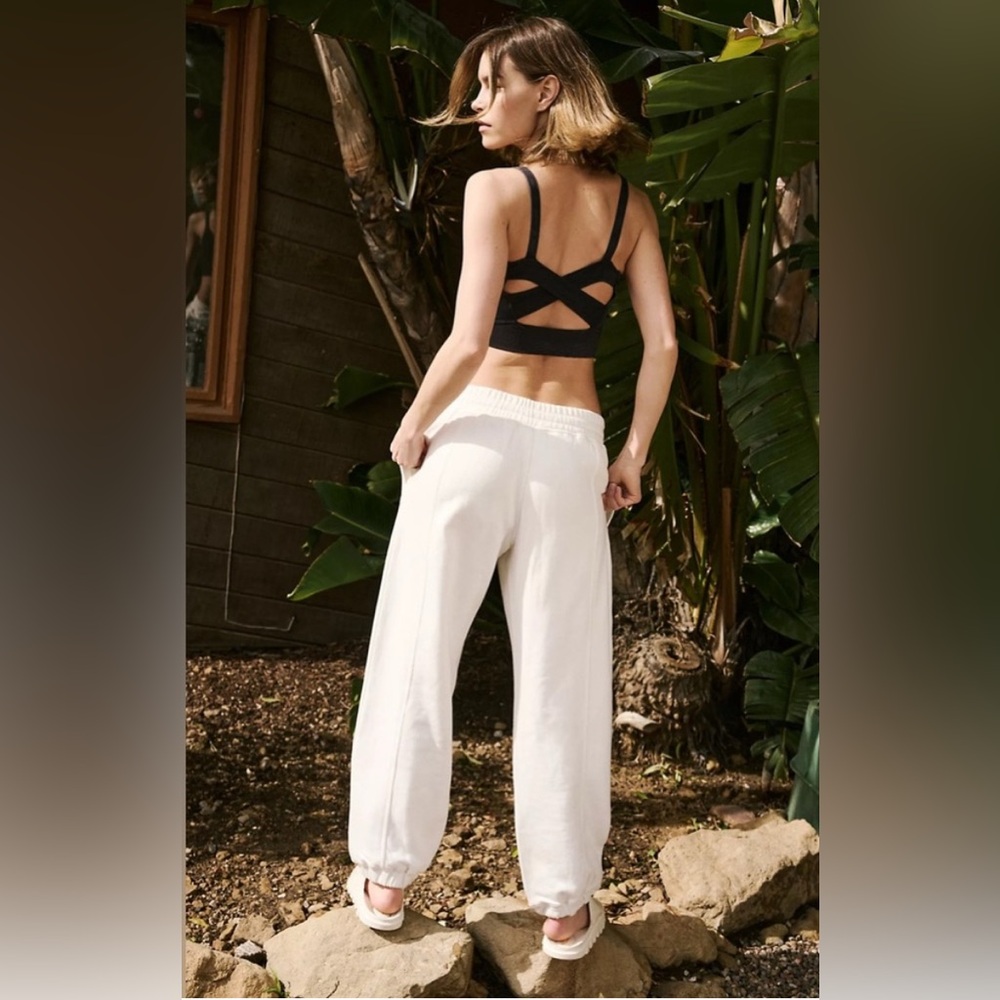 Free people movement Sprint To The Finish Pants. Ivory - Picture 3 of 5